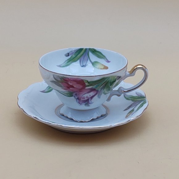 Tea Cup and Saucer by Ucagco - Picture 3 of 11